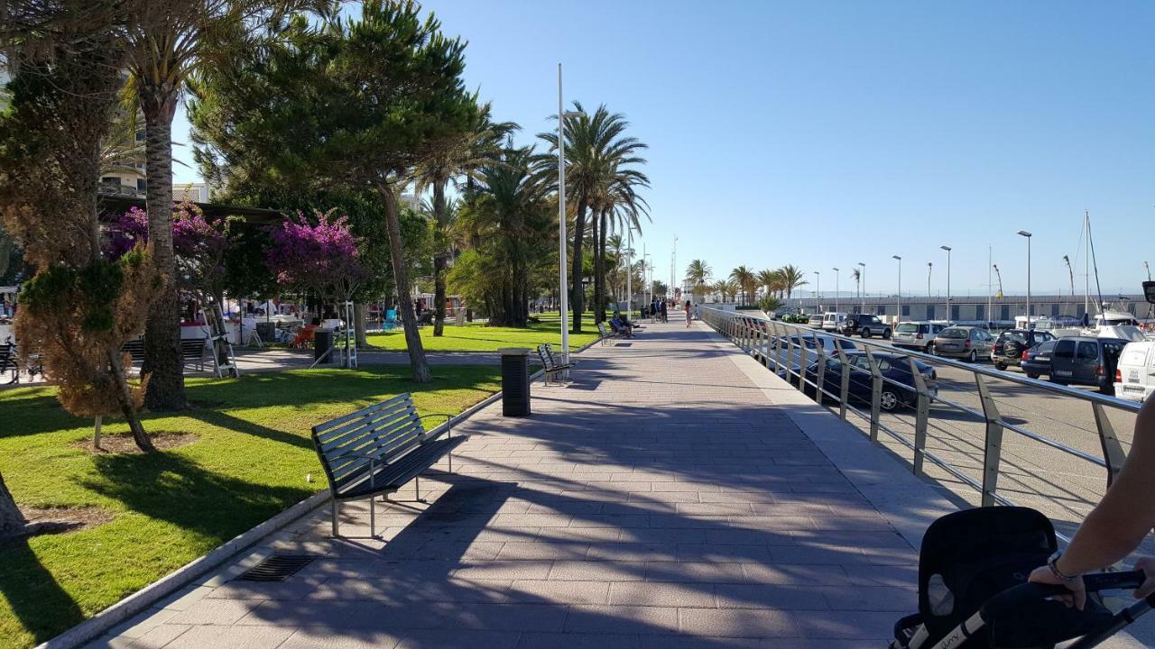 Apartamento Eivissa 800 M De La Playa De Gandía Kültér fotó
