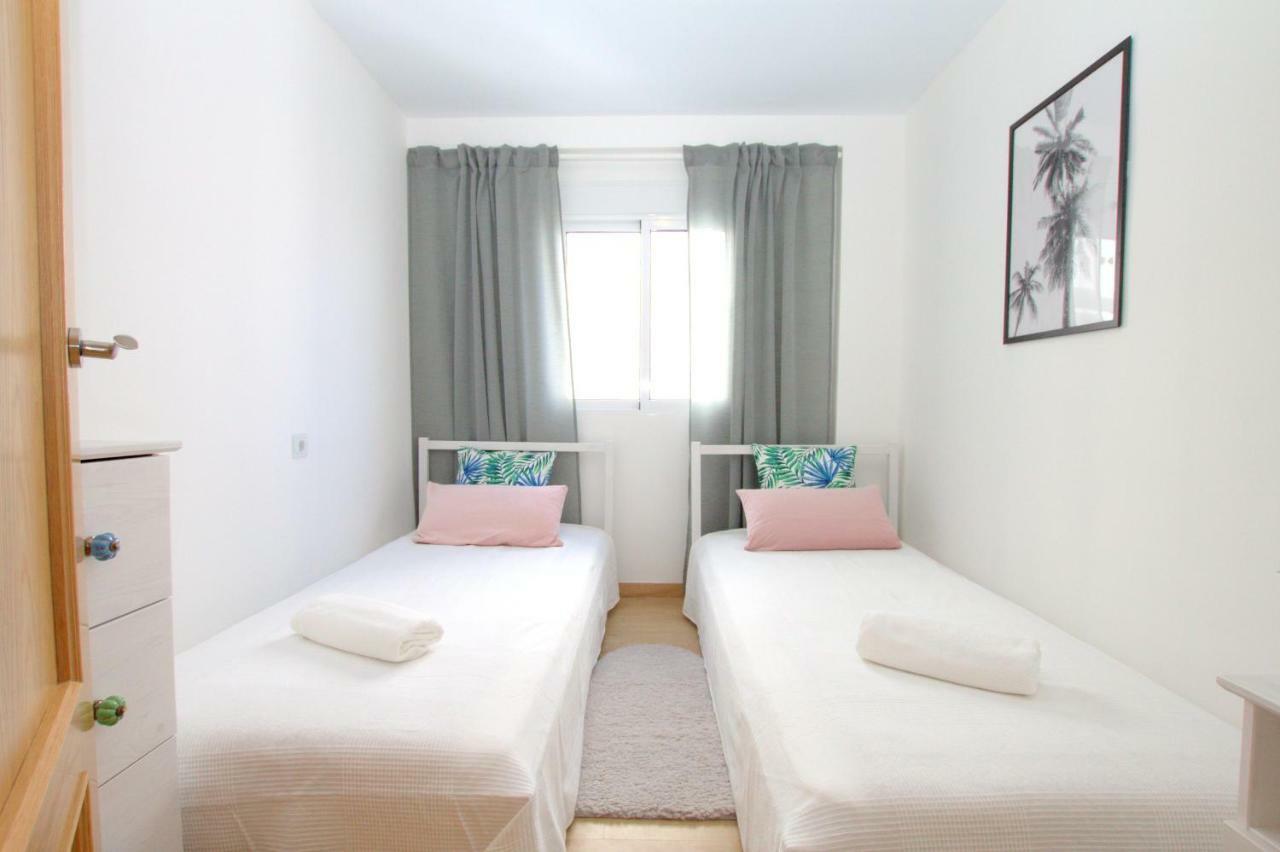 Apartamento Eivissa 800 M De La Playa De Gandía Kültér fotó